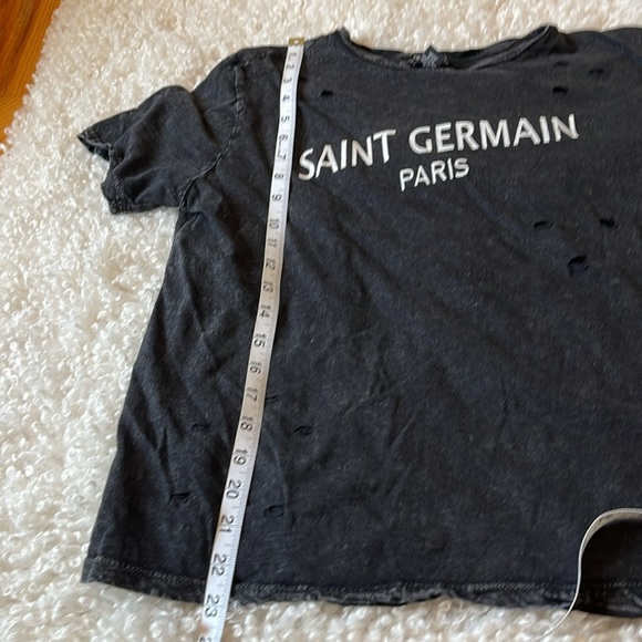 Bundle 2 for $15 😀 Forever 21 T-shirt - Picture 5 of 8